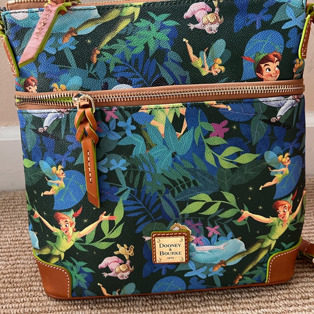 Dooney and bourke peterpan 2022 crossbody